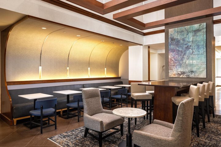 Hyatt Place Sacramento / Rancho Cordova