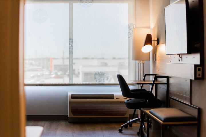 Room 20 of 38