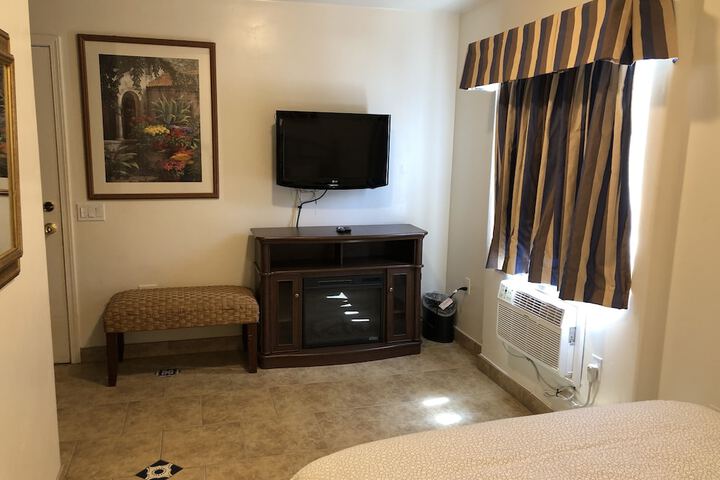 Room 60 of 101
