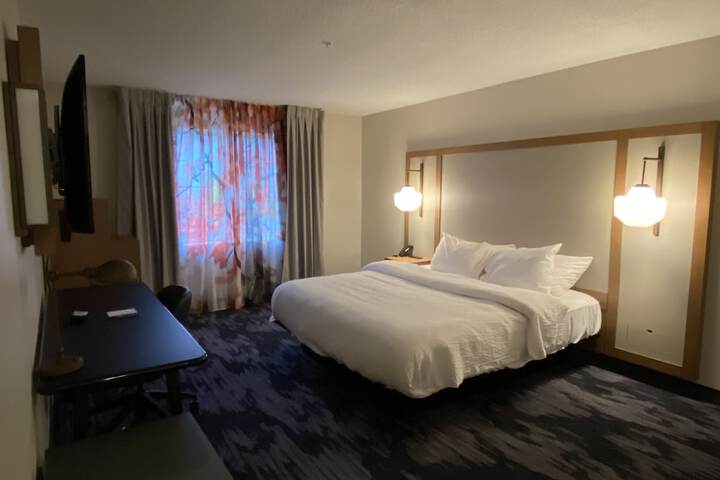Room 22 of 32