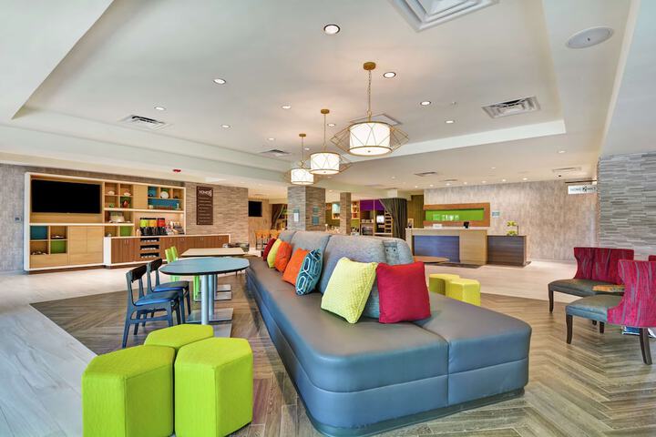 Home2 Suites by Hilton Jacksonville-South / St. Johns Town Ctr