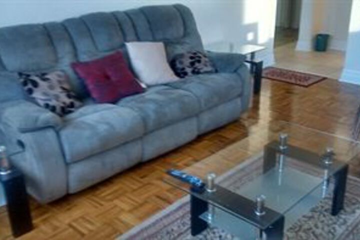 Toronto Furnished Living - Bay Street