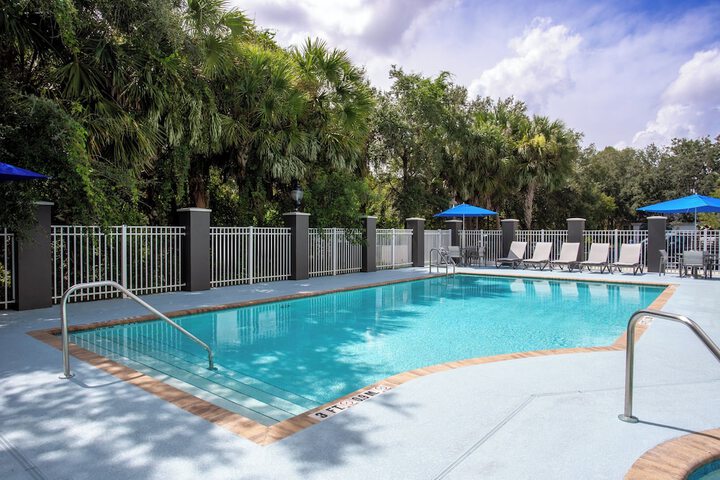 Pool 13 of 71