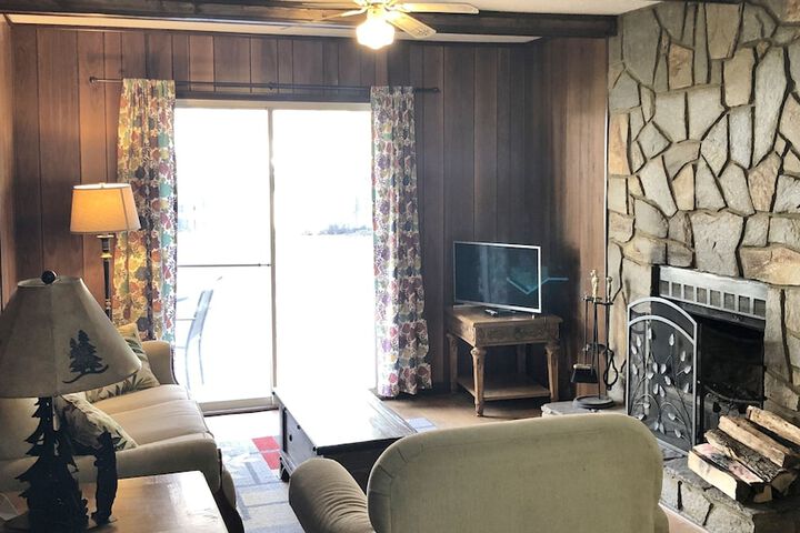Room 42 of 61