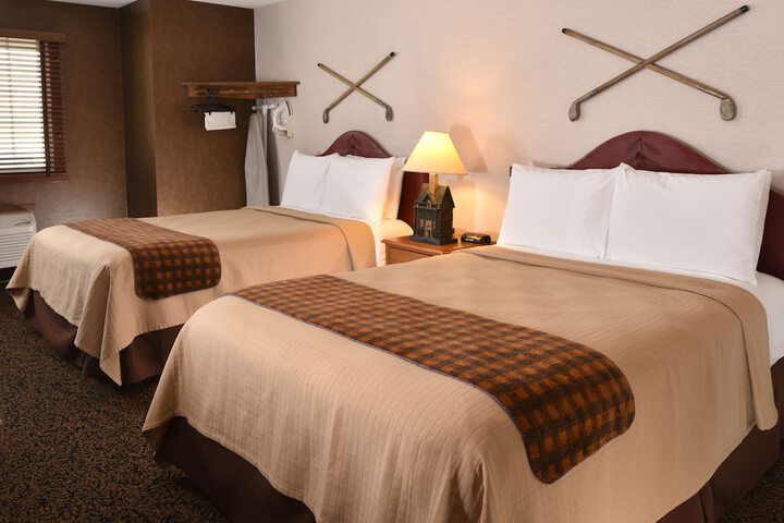 Room 9 of 27