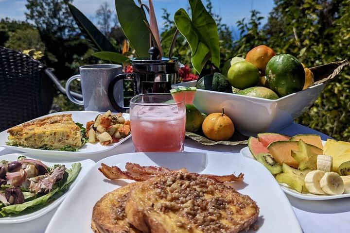 Breakfast/Coffee Service 12 of 17