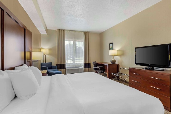 Room 15 of 54