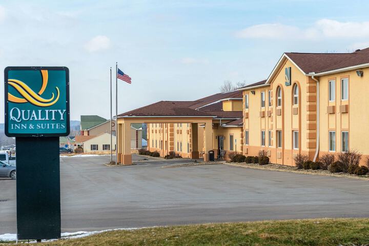 Hotel 2 of 47