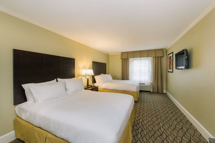 Room 34 of 57