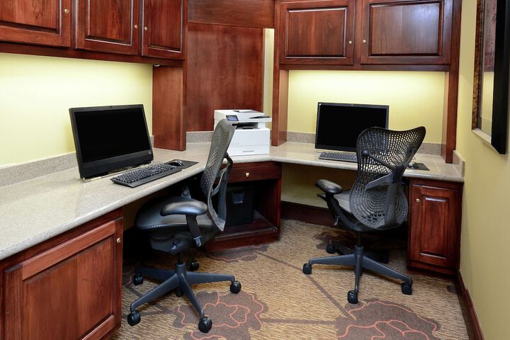 Business Center 40 of 40