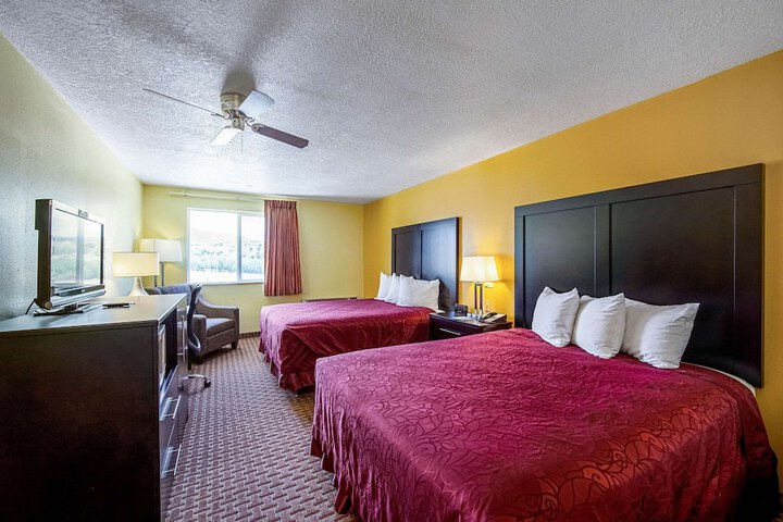 Room 22 of 31