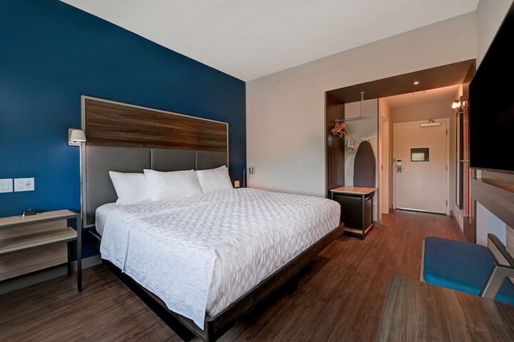 Room 21 of 41