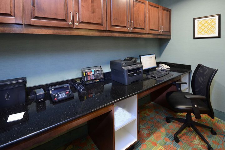 Business Center 49 of 49