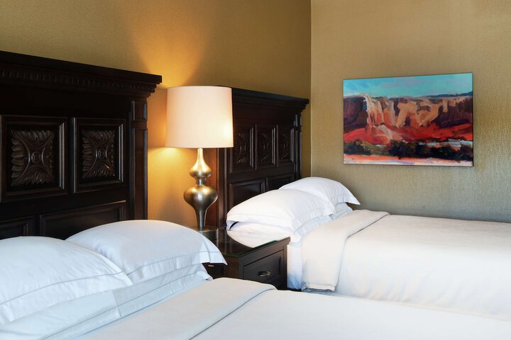 Room 16 of 70