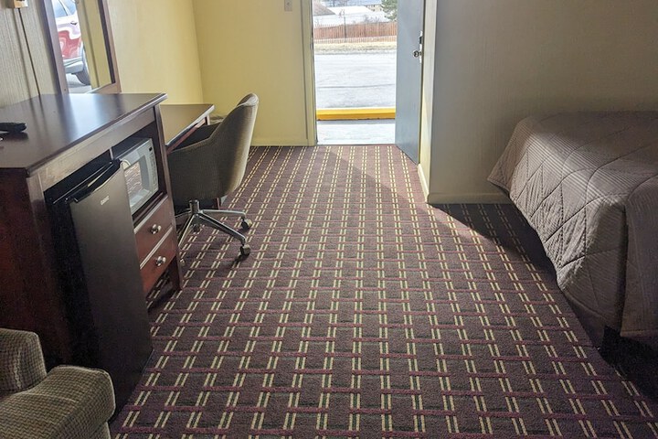 Room 19 of 22