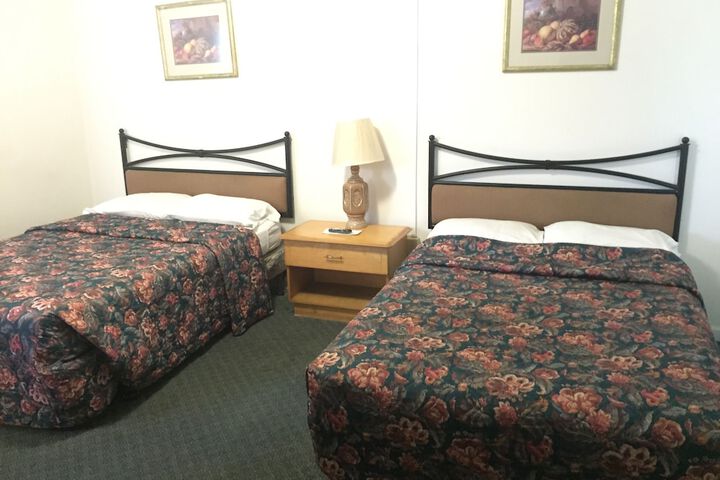 Room 8 of 29