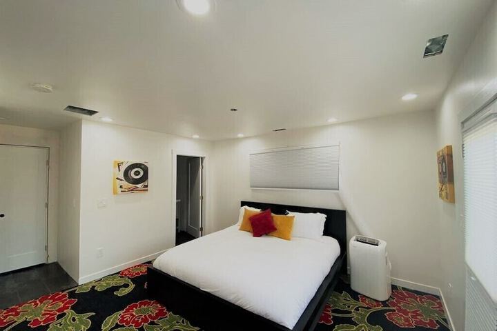 Room 19 of 54
