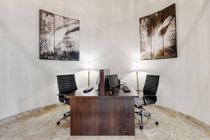 Business Center 47 of 48