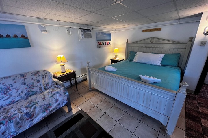 Room 57 of 86