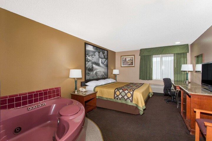 Room 19 of 29