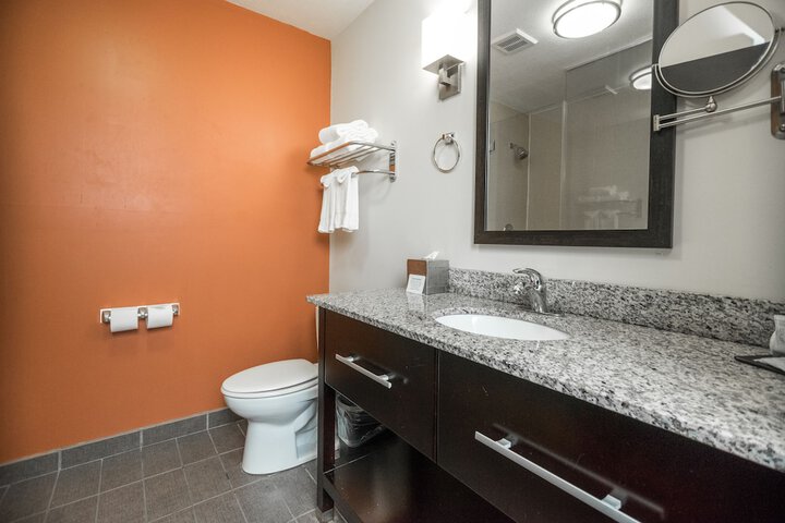 Room 20 of 37
