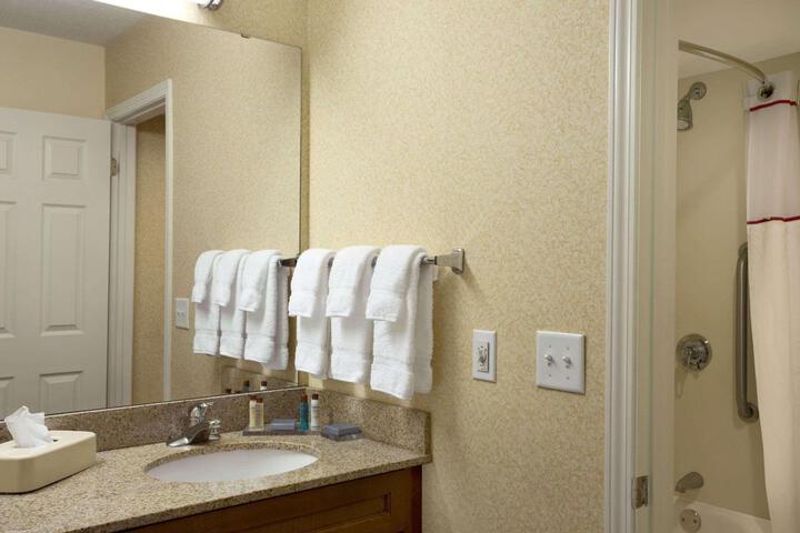 Hawthorn Suites by Wyndham Grand Rapids MI