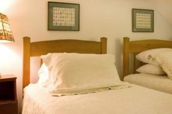Arlingtons West Mountain Inn