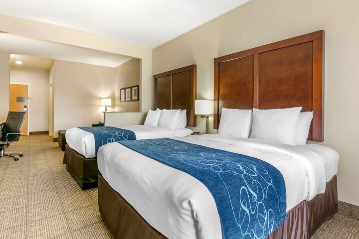Comfort Suites Batesville