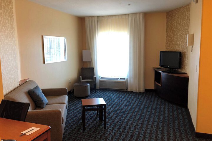 Room 12 of 26