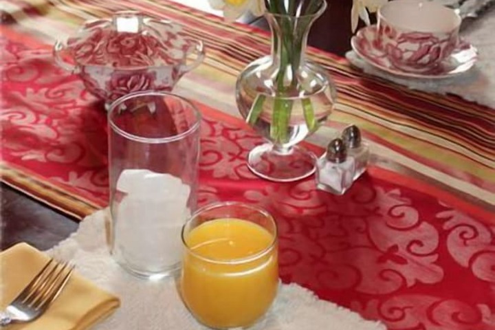 Breakfast/Coffee Service 33 of 35