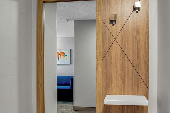 Room 58 of 120
