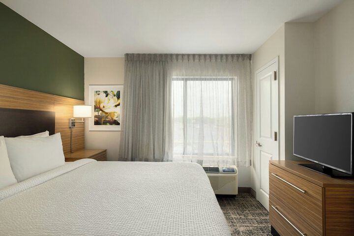 TownePlace Suites by Marriott Alexandria