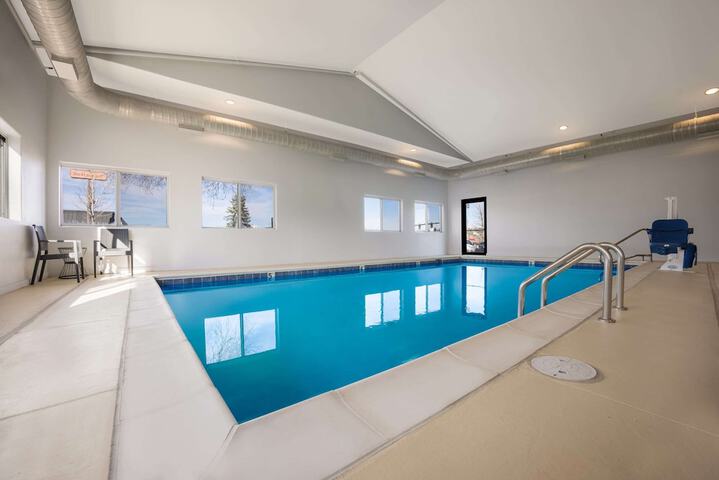 Pool 4 of 36