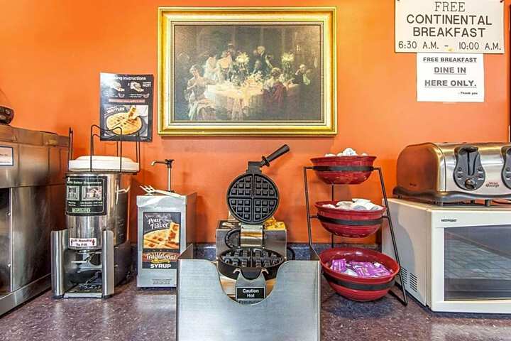 Econo Lodge
