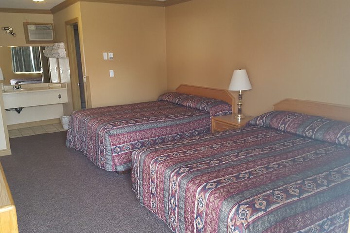 Rainbow Motor Inn