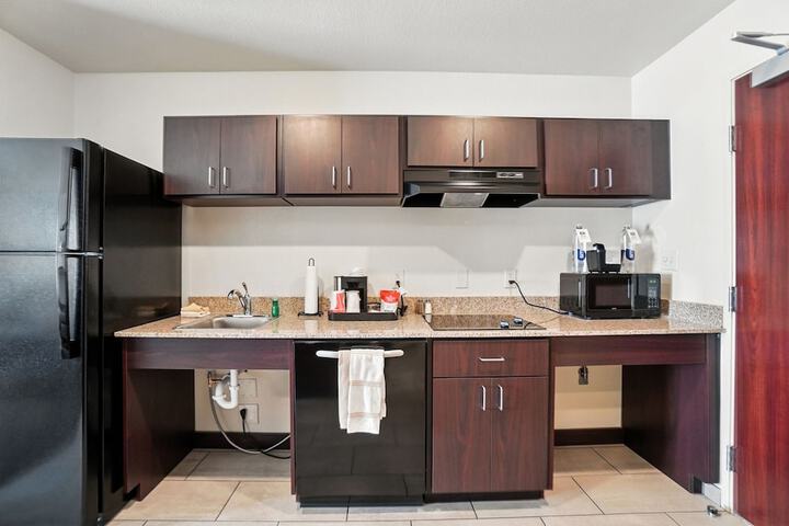 Cobblestone Hotel & Suites - Monte Vista