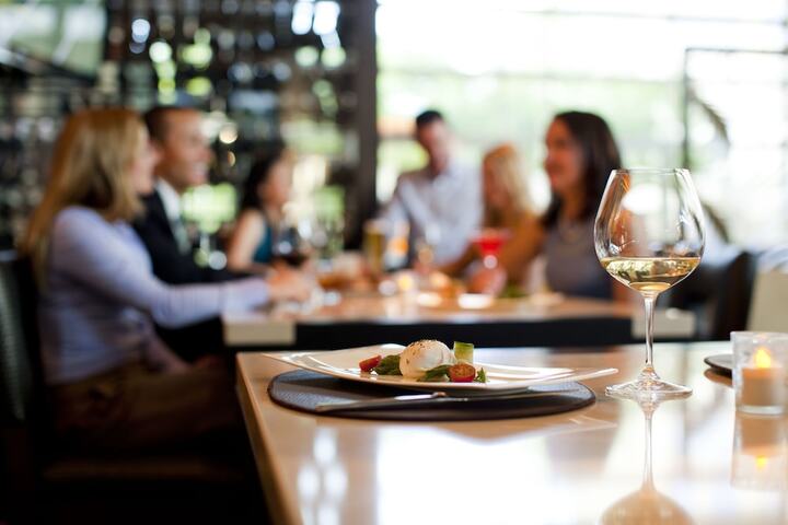 Dining 30 of 47