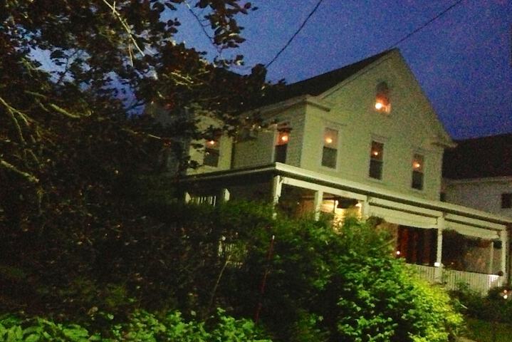 Hotel 6 of 41