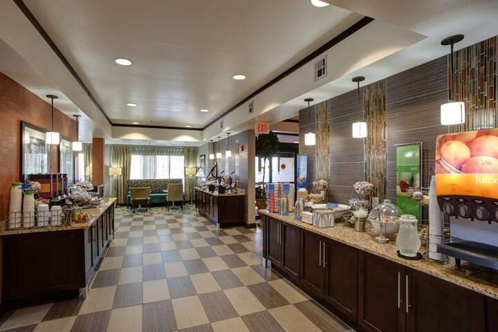 Hampton Inn Tulsa-Sand Springs