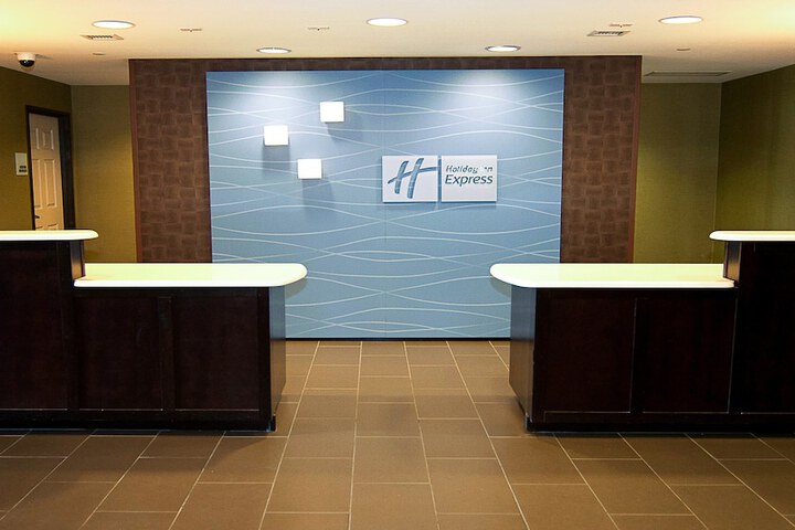 Hotel 5 of 34