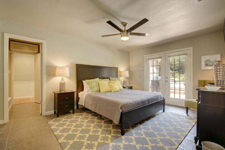 Room 14 of 25