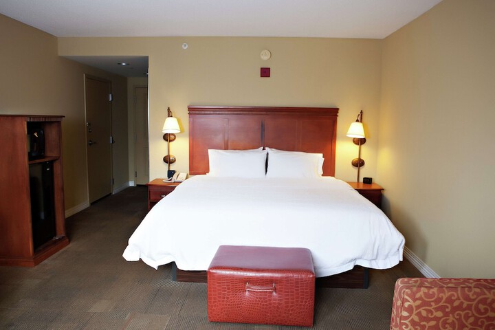 Room 26 of 49