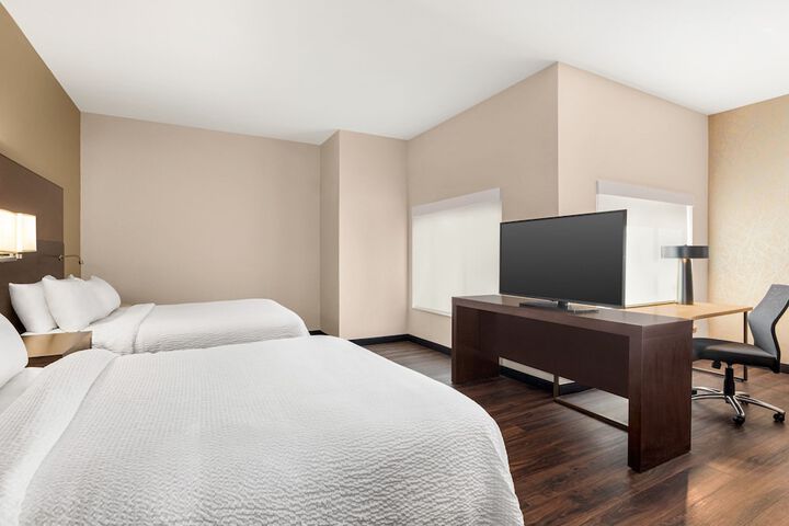 Room 25 of 44