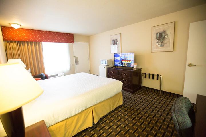Room 34 of 52