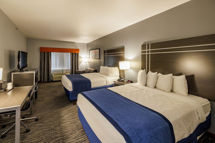 Room 25 of 46
