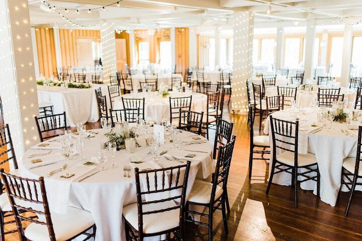 Ballroom/Hall 38 of 52