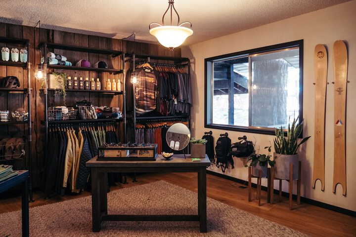 Gift Shop 58 of 76