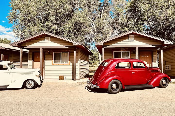 Moosehead Lodge & Cabins