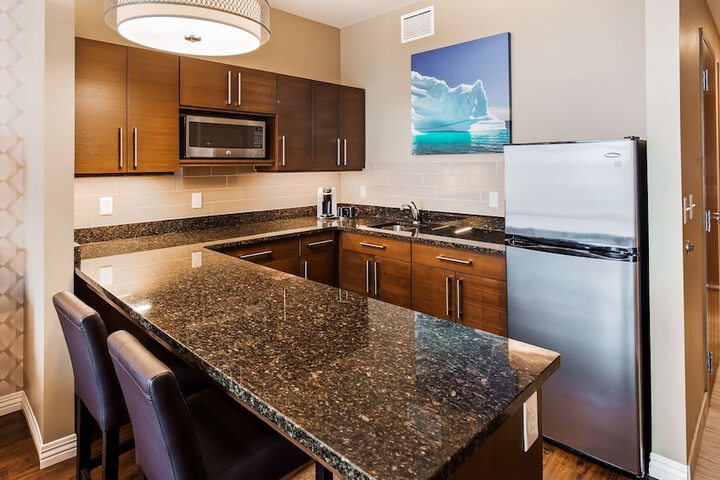 Best Western Plus St. Johns Airport Hotel and Suites