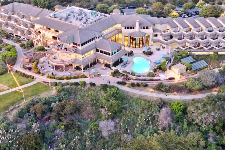 Royal Villa - Ocean View - Heated Pools - SEASCAPES BEST 1 BEDROOM - 3 BEDS - End Unit